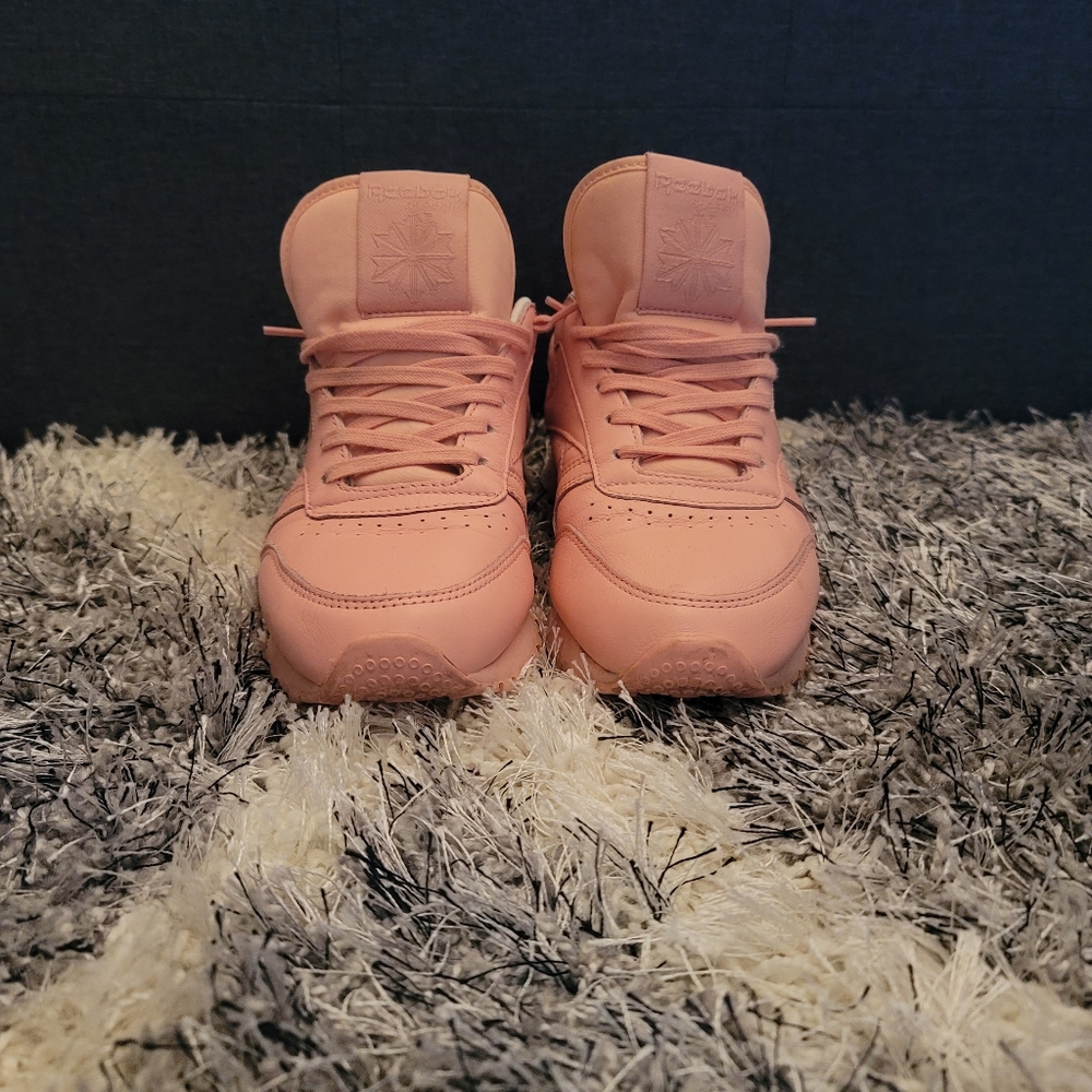 Reebok
Classic Leather Sneaker - Picture 7 of 10